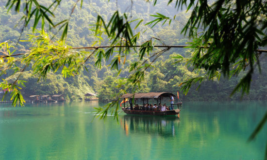 新浪旅游配圖：鼎湖山 攝影：劉國(guó)興